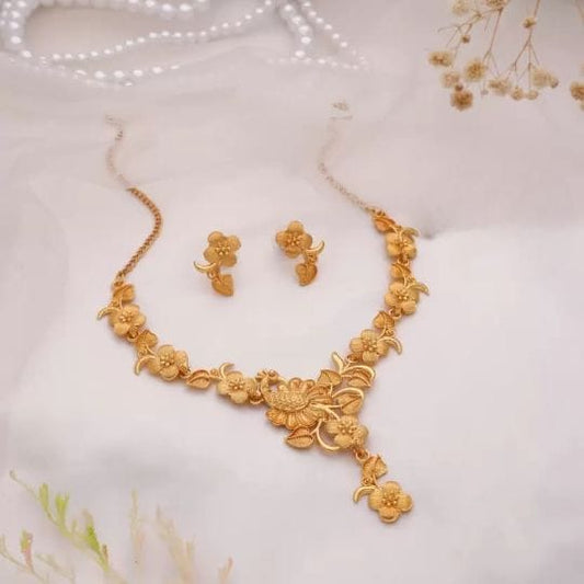 Gold Plated Fancy Necklace For Woman And Girls